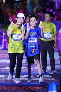 BIB: 3531, 4294, 3879
                            <button type="button" onclick="openModal(26235907)" class="btn btn-primary btn-sm float-right btn-popup" data-toggle="modal" data-target=".modal-high-quality">
                        <i class="fas fa-shopping-cart"></i> Add to Cart
                    </button>
                                            <button type="button" onclick="isThisMe(26235907, true)" class="btn btn-success btn-sm float-right btn-popup btn-isme hidden" data-toggle="tooltip" data-placement="bottom" title="นี่คือรูปของคุณใช่ไหม คลิกที่นี่เพื่อเอาเข้าอัลบั้ม">
                        <i class="fas fa-plus"></i> Add to album
                    </button>
                    <button type="button" onclick="isThisMe(26235907, false)" class="btn btn-warning btn-sm float-right btn-popup btn-isnotme hidden">
                        <i class="fas fa-ban"></i> Remove from album
                    </button>